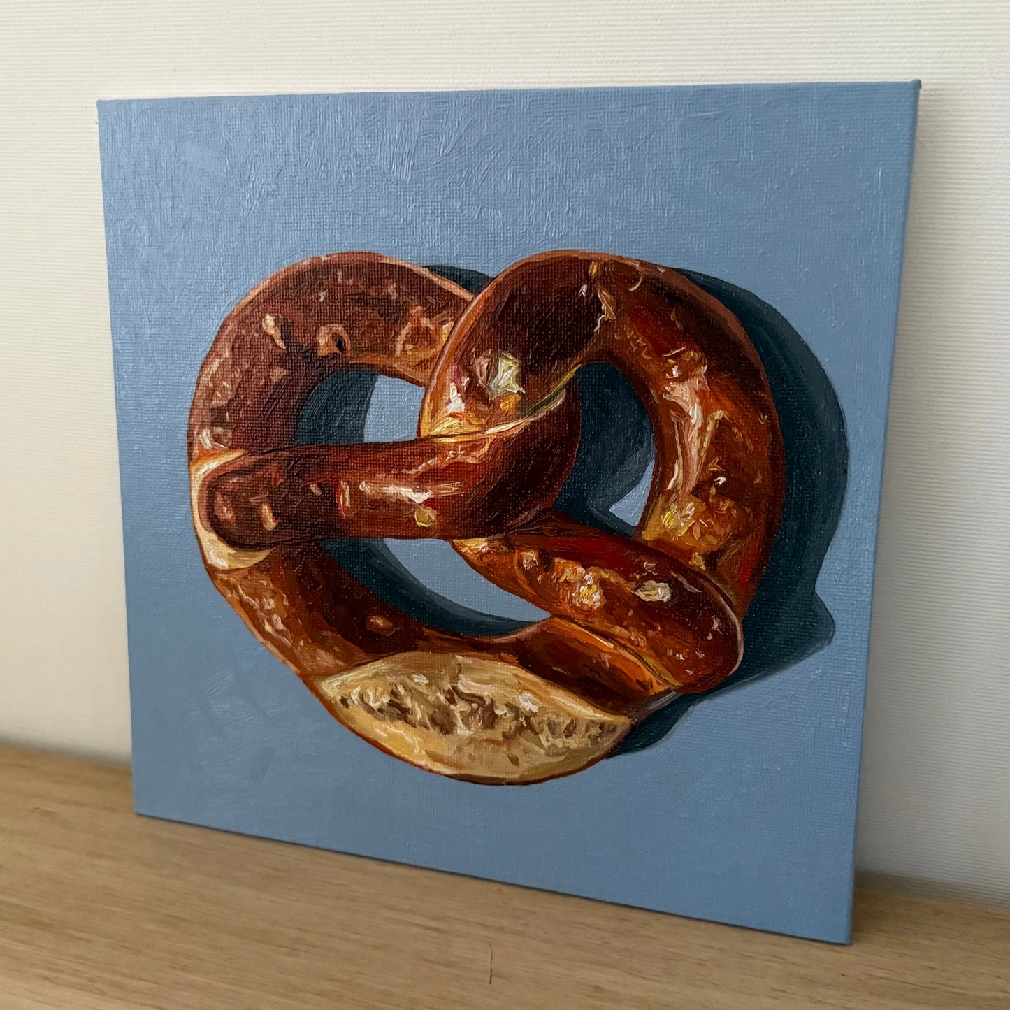 Pretzel on blue
