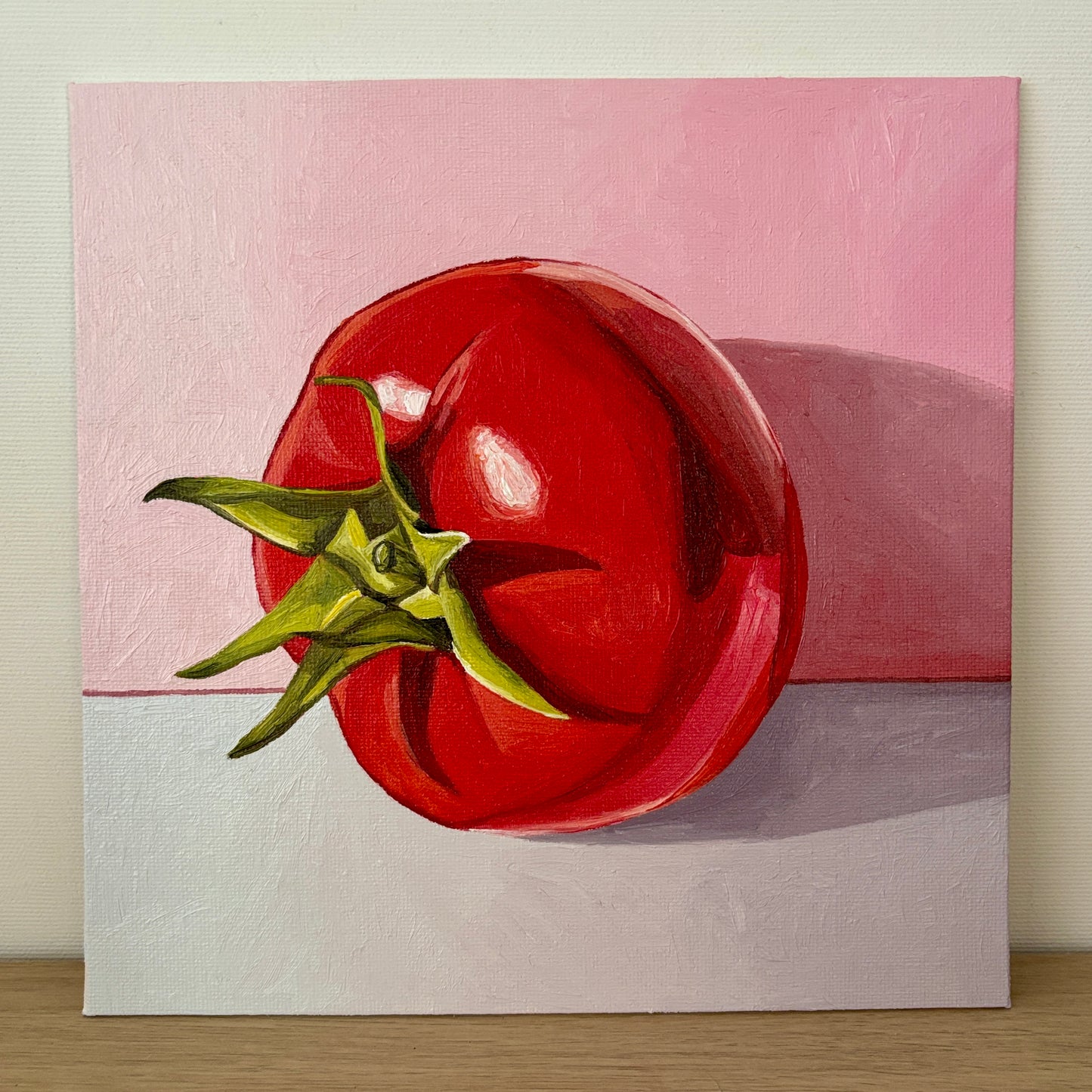 Tomato on pink&gray